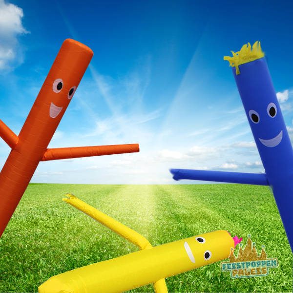 Skytubes als eyecatchers en blikvangers voor feest en promotie, ideaal voor opvallende decoratie bij evenementen.