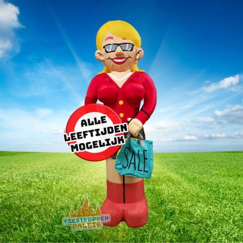 Maak het jubileum onvergetelijk met deze hilarische shopping vrouw opblaaspop! Geschikt voor alle leeftijden, geleverd met gratis leeftijdsbord naar keuze en gegarandeerd het middelpunt van elke verjaardag.