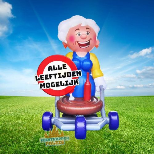 Maak het jubileum onvergetelijk met deze hilarische dorstige vrouw met rollator opblaaspop! Geschikt voor alle leeftijden, geleverd met gratis leeftijdsbord naar keuze en gegarandeerd het middelpunt van elke verjaardag.
